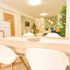 apt-apartamento-librun.hotelsinnerja.org/